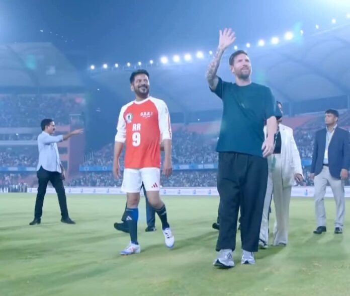 WhatsApp Image 2025-12-13 at 21.38.44